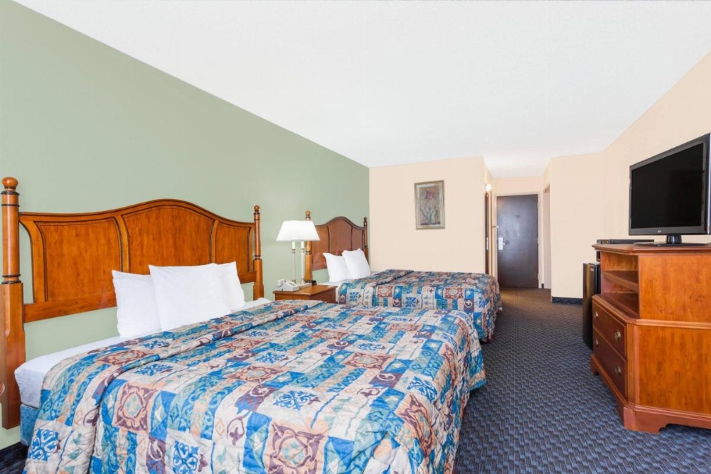 Room image 2